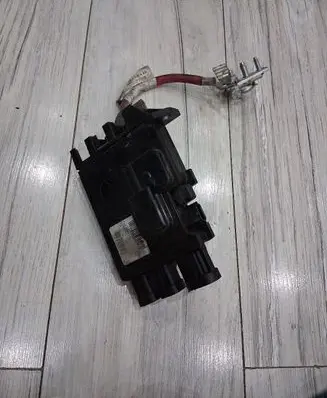 Renault Megane III Battery control module 243800011r