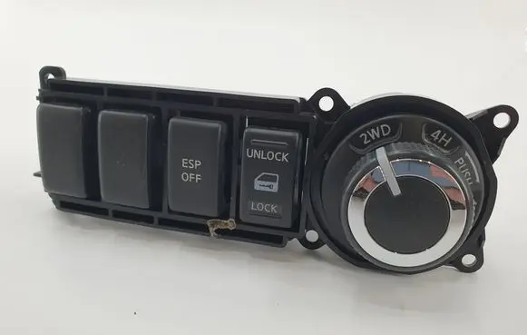 Nissan Navara D40 Differential lock switch