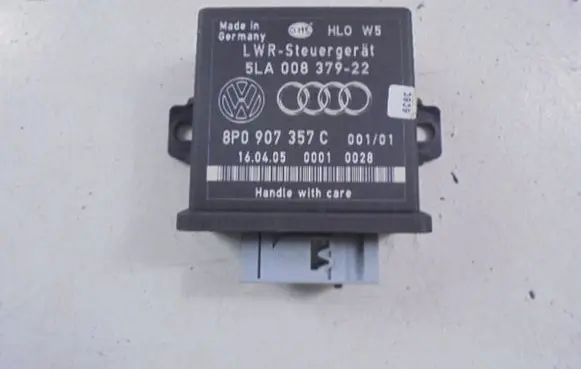 Audi A3 S3 A3 Sportback 8P Light module LCM 8P0907357C