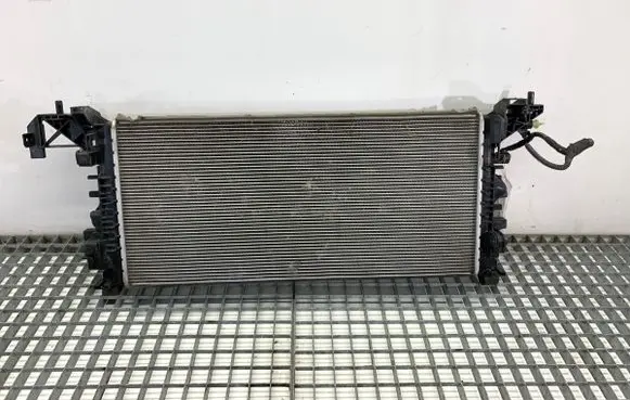 Opel Astra K Coolant radiator 39146897