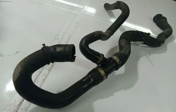 Ford Focus C-MAX Engine coolant pipe/hose 