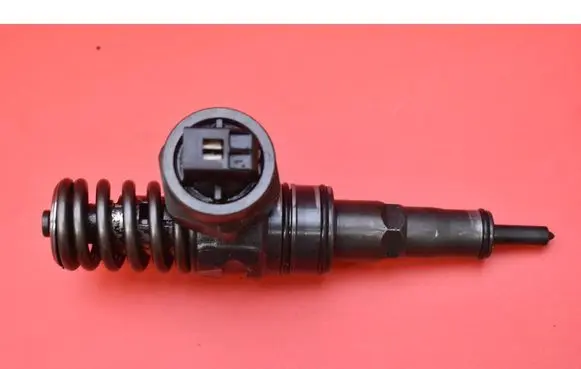 Fuel injector