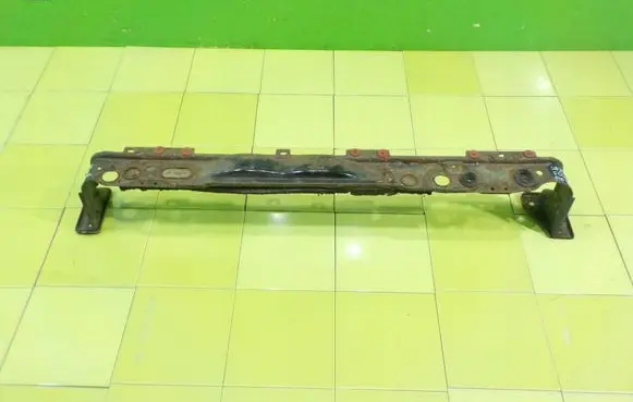 Ford Focus Front bumper support beam 