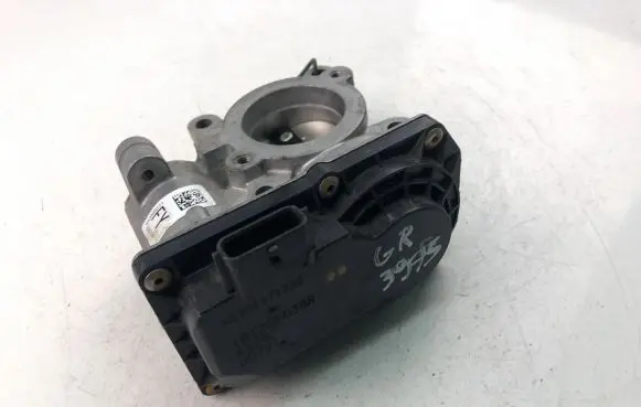 Renault Captur Throttle valve 8201171233