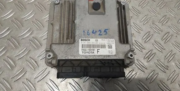 Toyota Yaris Engine control unit/module 896610D490