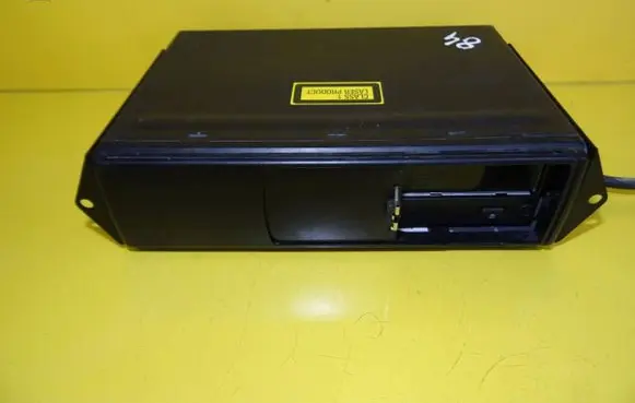 Volkswagen PASSAT B5.5 CD/DVD changer 