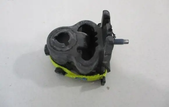 Peugeot 2008 I Muffler mount bracket/holder 9821893480