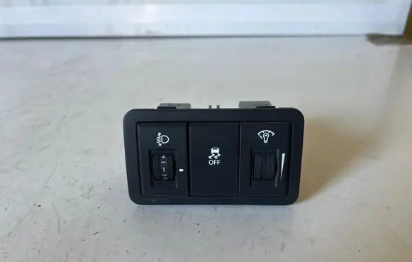 Hyundai i20 (PB PBT) Headlight level height control switch 937001J750RY SW55