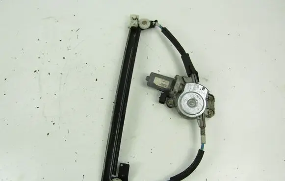 Alfa Romeo 147 Front door window regulator with motor 