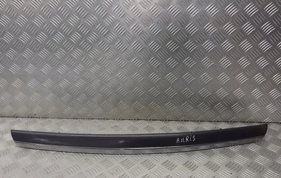 Toyota Auris 150 Rear window tailgate spoiler 76801-02480