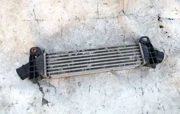 Ford Mondeo Mk III Intercooler radiator 1S7Q9L440AD 1S7Q-9L440-AD