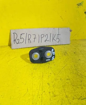 Peugeot 308 Front door lock loop/hook striker 0889919996 0880979996