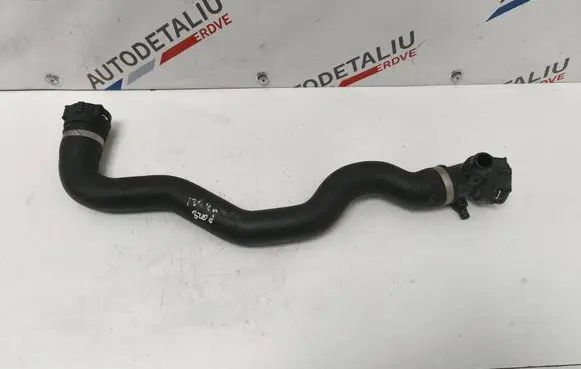 BMW 4 F32 F33 Engine coolant pipe/hose 7811127 17127811127