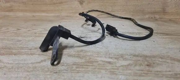 Camshaft position sensor