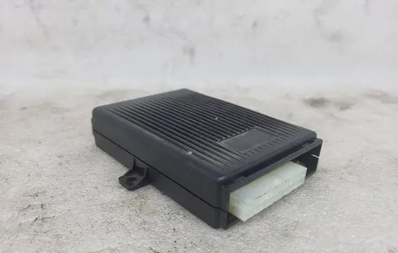 Volkswagen Golf IV Alarm system siren A000190 GT111VAG