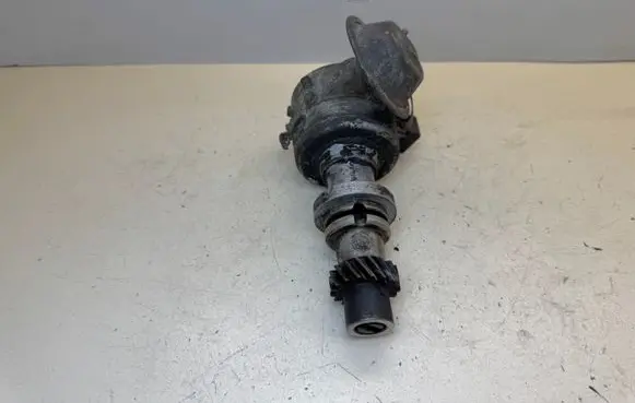 Audi 80 90 B2 Spark distributor 026905206J 0237024031 Z415