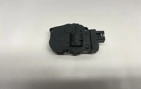 BMW X5 E70 Intake manifold valve actuator/motor EFB336 929888G