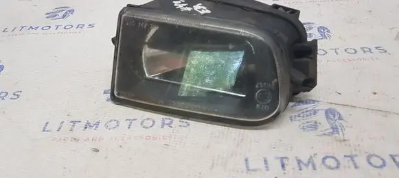BMW 5 E39 Front fog light 8360576