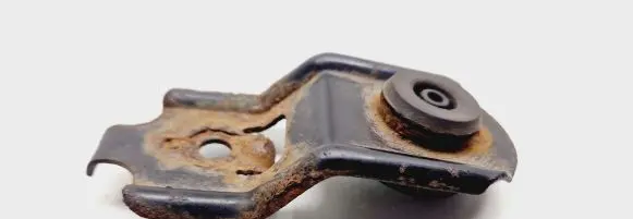 Subaru Forester SG Radiator mount bracket