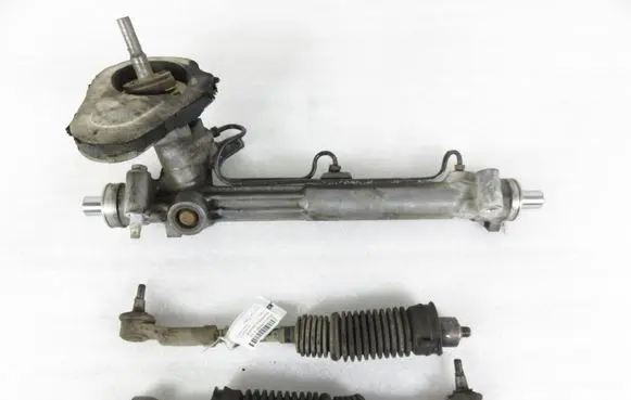 Ford Mondeo Mk III Steering rack 1S7C3200EG
