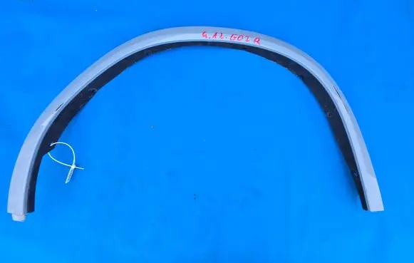 BMW X4 G02 Rear arch trim 8071014