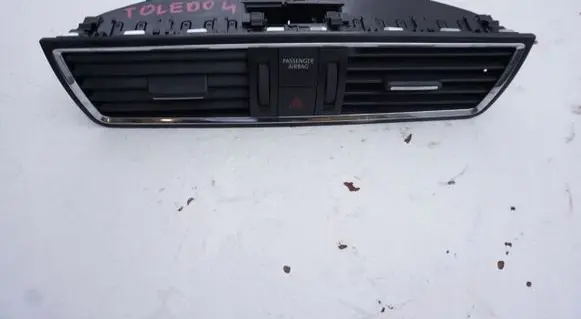 Dash center air vent grill