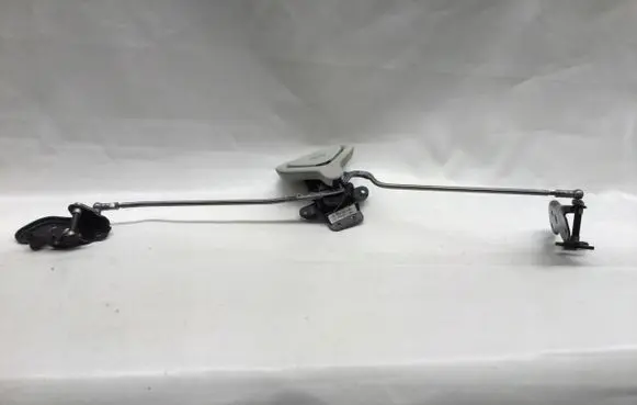 Volkswagen New Beetle Engine bonnet/hood lock/catch 1Y0871383D