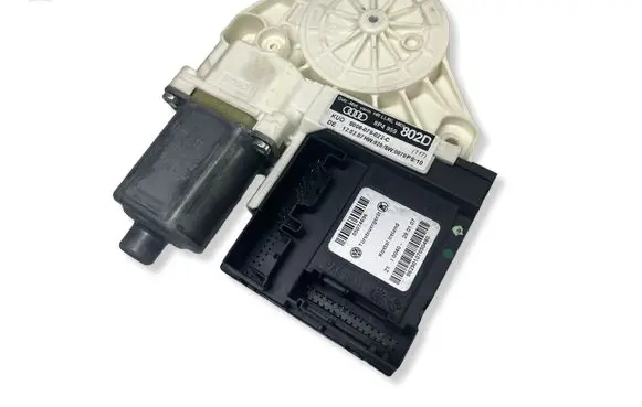 Audi A3 S3 8P Rear door window regulator motor 8P4959802D