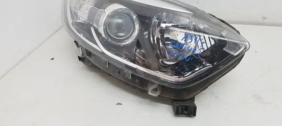 Renault Captur Headlight/headlamp