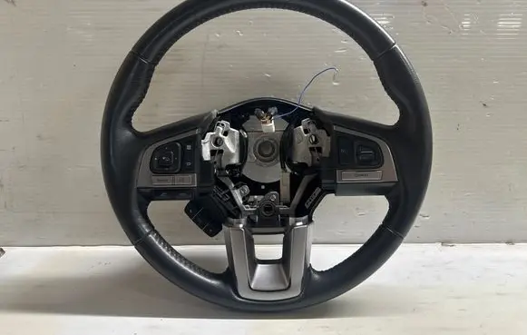 Subaru Outback (BS) Steering wheel