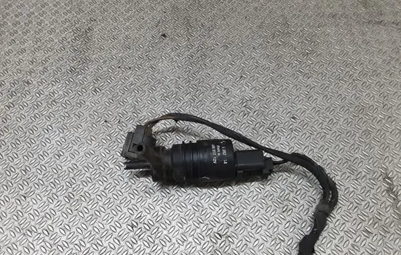 BMW 3 E46 Windscreen/windshield washer pump 8362154