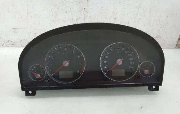 Ford Mondeo Mk III Speedometer (instrument cluster) 3S7F10841