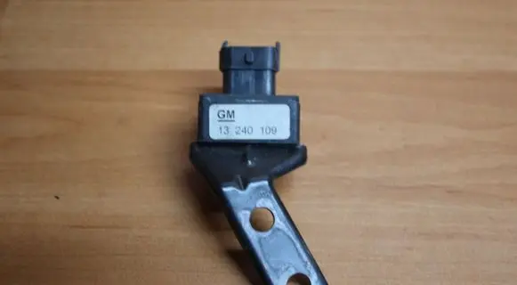 Opel Insignia A Sensor 002455008000 9570930003 13240109