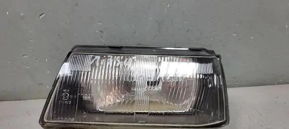 Mitsubishi Colt Headlight/headlamp 