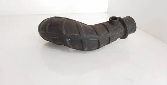 BMW 5 E34 Air intake hose/pipe 2242932
