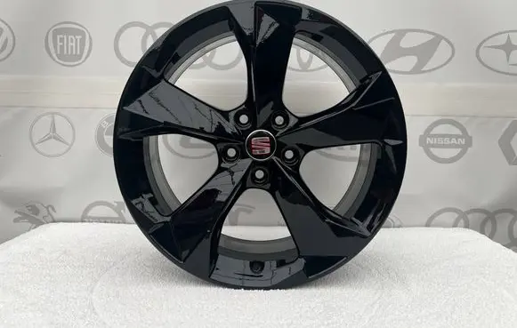 Seat Leon IV R18 alloy rim 5FA601025H