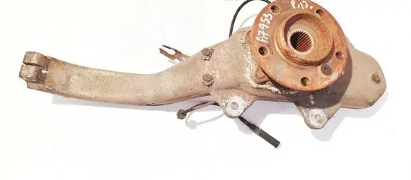 BMW X5 E70 Front wheel hub 31216773784