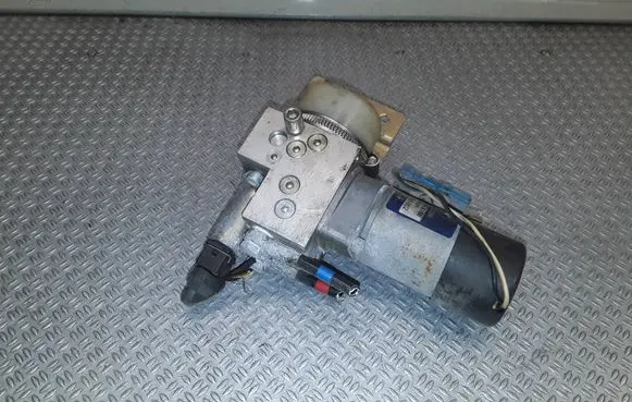 BMW 7 E65 E66 Tailgate hydraulic pump motor 7015009 53426 HB70087002