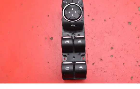 Ford Mondeo MK I Electric window control switch DG9T14540ECW