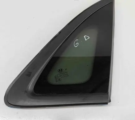 Hyundai Kona I Rear side window 87820J9000