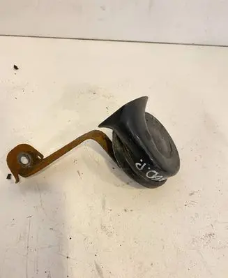 Volkswagen PASSAT B6 Horn signal 3C0951221