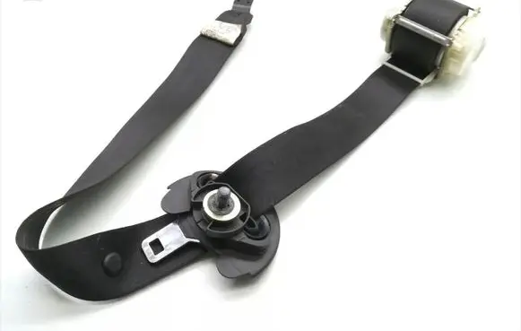 BMW X3 E83 Front seatbelt GB14166-2003