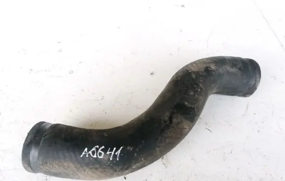 Toyota Avensis Verso Intercooler hose/pipe