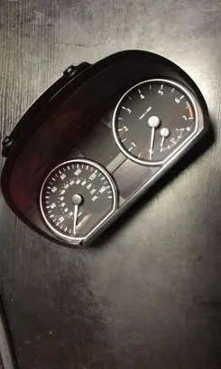 BMW 1 E81 E87 Speedometer (instrument cluster) 6974646