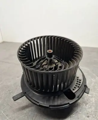 Volkswagen Golf V Heater fan/blower ND2873