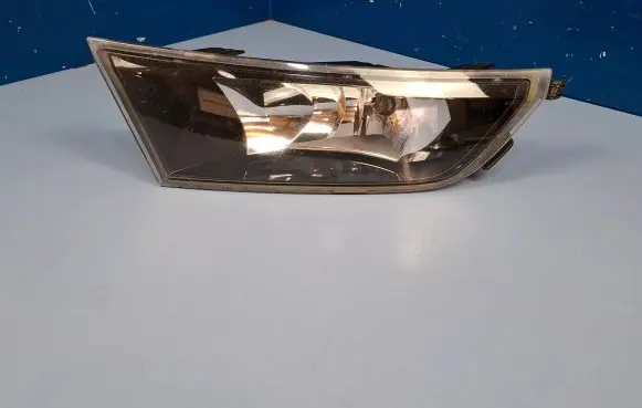 Skoda Fabia Mk3 (NJ) Front fog light 6V0941700