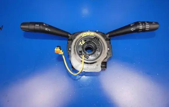 Fiat 500X Wiper turn signal indicator stalk/switch 07356374140 25837