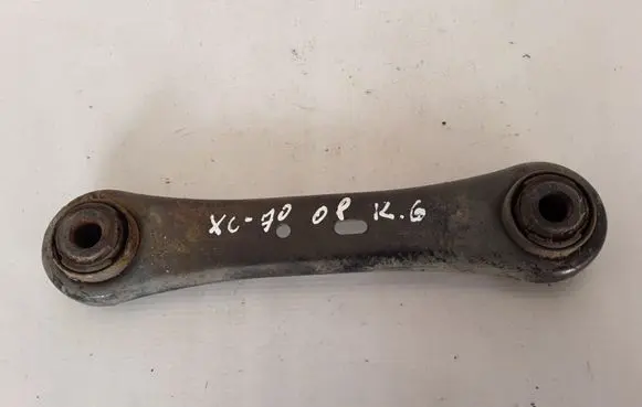 Volvo XC70 Rear control arm