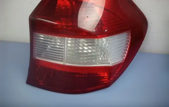 BMW 1 E81 E87 Rear/tail lights 692450212 302065