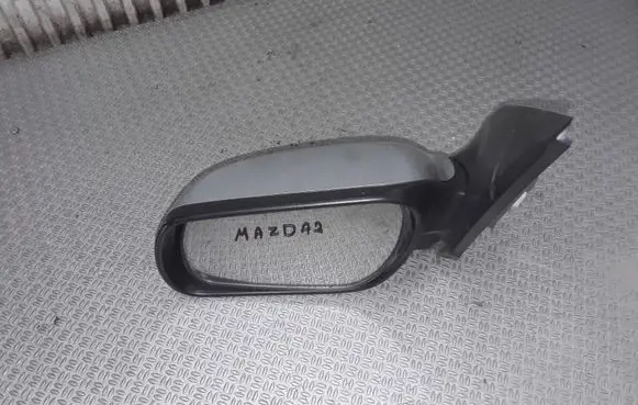 Mazda 2 Front door electric wing mirror E9024202 E9014202